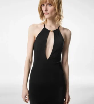 Abito da sera con scollo all’americana e cut-out