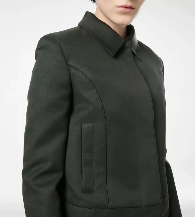 Blouson in twill di cotone viscosa con bordino Blouson in twill di cotone viscosa con bordino