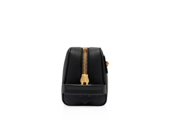 Borsa da toilette in pelle martellata