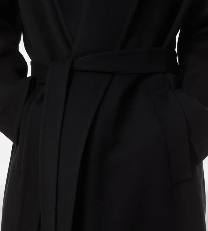 Cappotto doppio sciallato in lana e cashmere Cappotto doppio sciallato in lana e cashmere