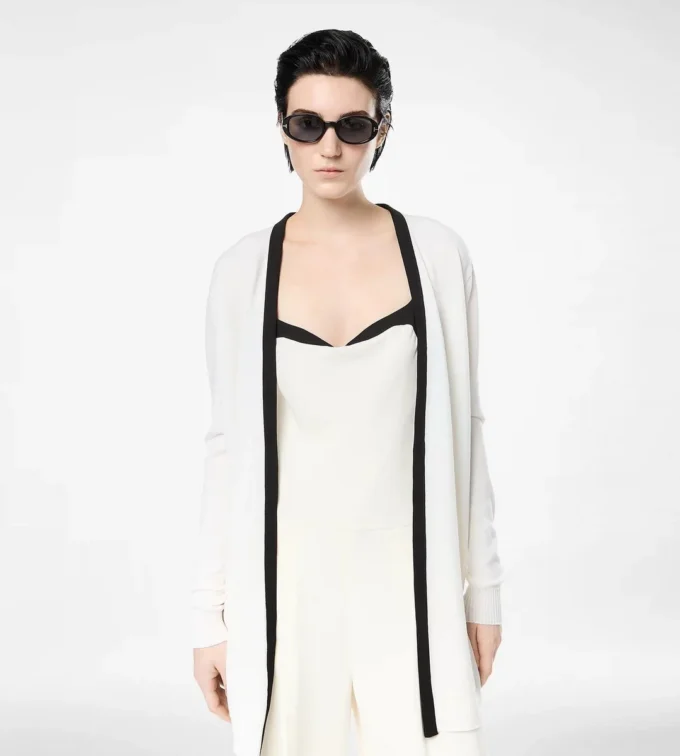 Cardigan aperto di media lunghezza in piqué di merino con rifiniture in raso