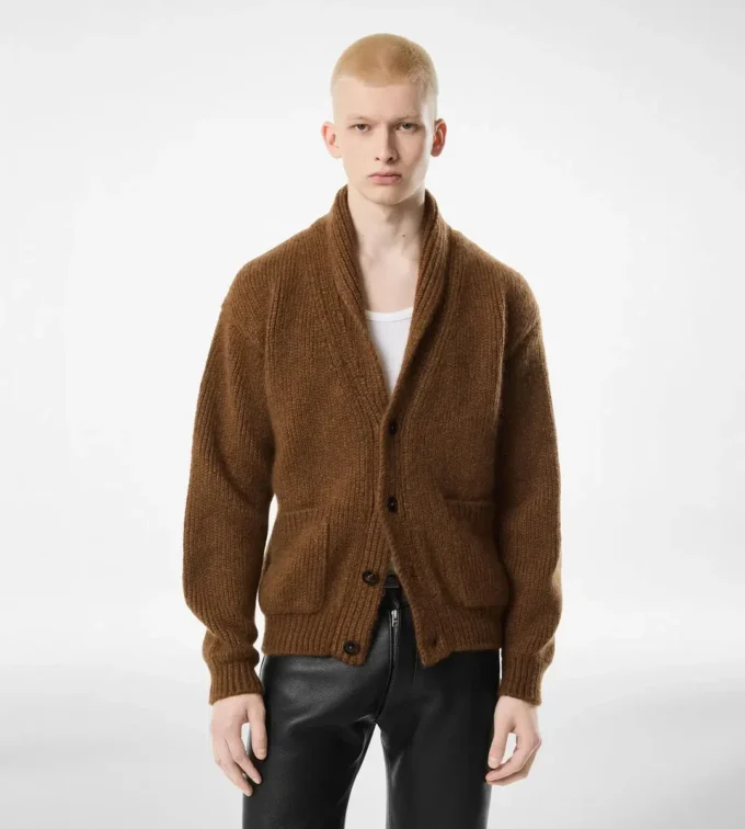 Cardigan con collo a scialle in cashmere