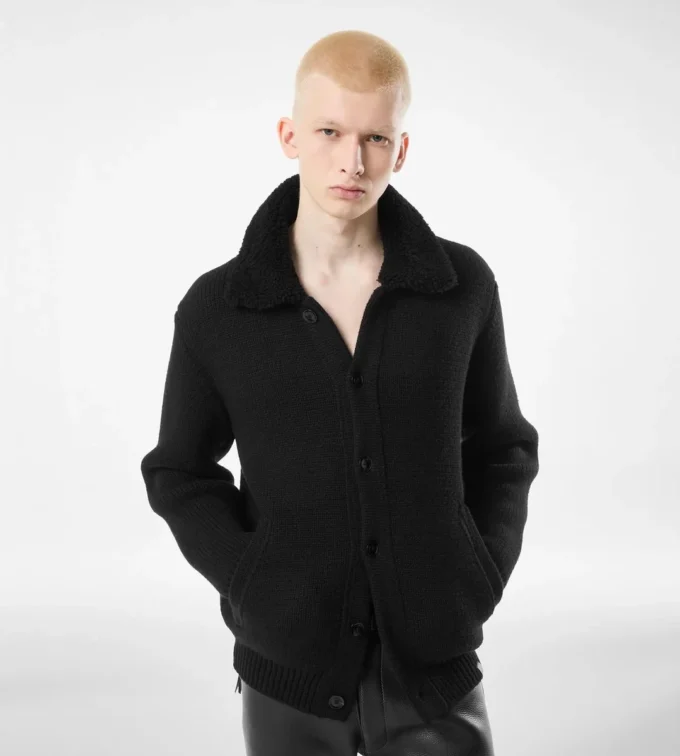 Cardigan in cashmere con collo in shearling Cardigan in cashmere con collo in shearling