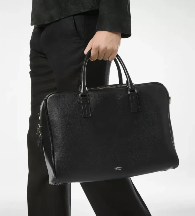 Cartella minimal in pelle martellata Cartella minimal in pelle martellata