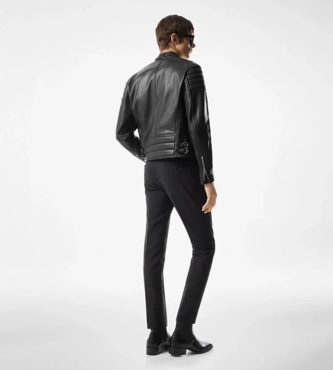 Giacca da motociclista in pelle martellata con zip Giacca da motociclista in pelle martellata con zip