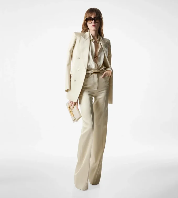 Giacca doppiopetto “Wallis” in twill di seta e lana Giacca doppiopetto “Wallis” in twill di seta e lana