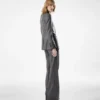 Giacca monopetto in cashmere con revers a lancia Giacca monopetto in cashmere con revers a lancia