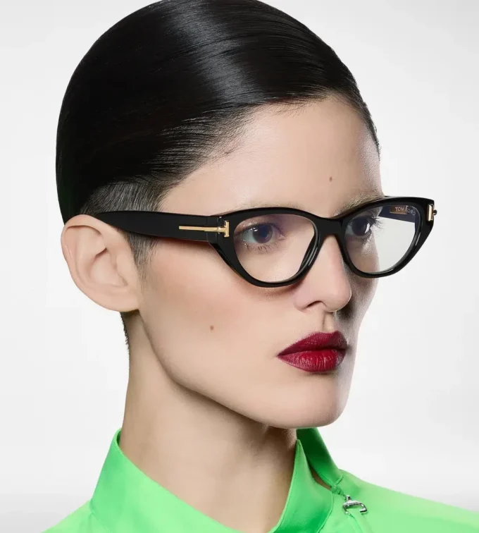 Icon Blue Block Oval Opticals