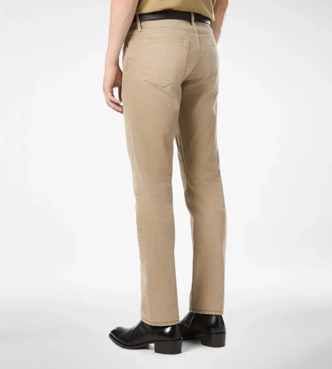 Jeans dritti in cotone sabbia lavato