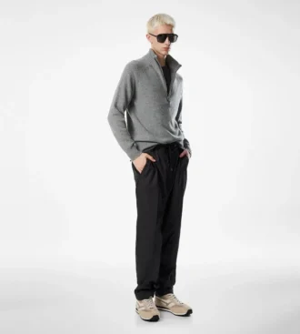Maglia in cashmere e lana d’agnello con mezza zip