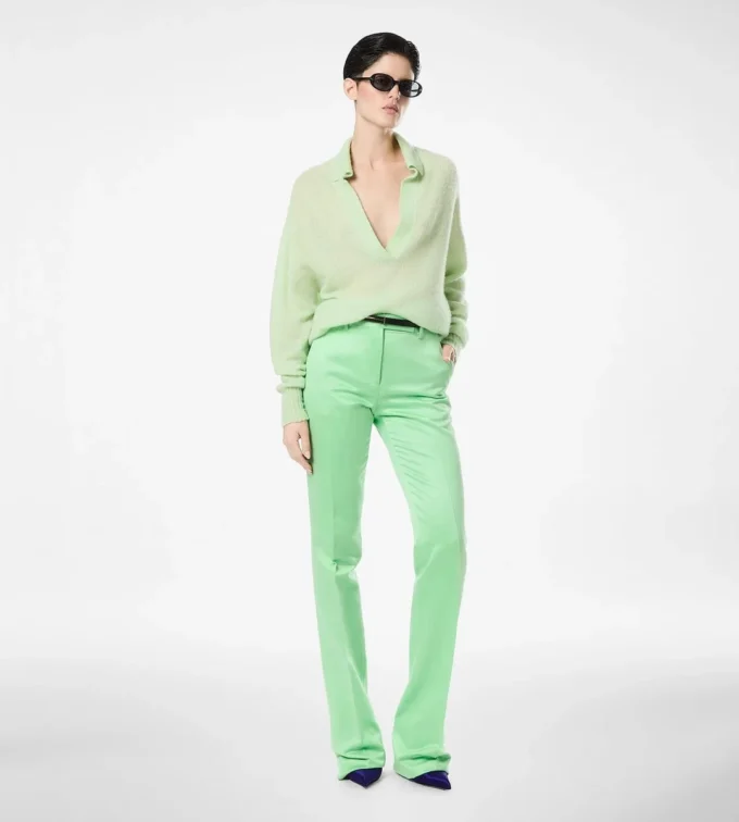 Maglia oversize in cashmere e seta ultrasoft con collo polo aperto
