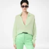 Maglia oversize in cashmere e seta ultrasoft con collo polo aperto