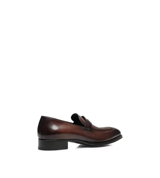 Mocassini Elkan Twisted Band in pelle brunita e alligatore Mocassini Elkan Twisted Band in pelle brunita e alligatore