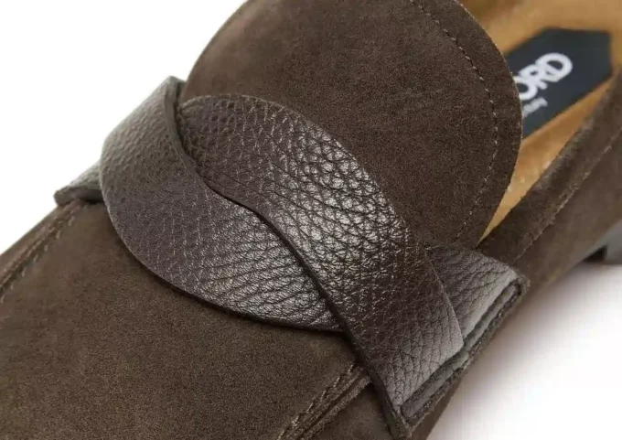 Mocassino Sean Twisted Band in pelle scamosciata