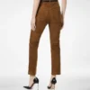 Pantaloni a cinque tasche in pelle scamosciata di agnello pieno fiore con logo Tf impresso
