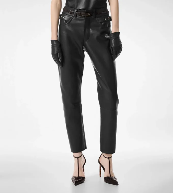 Pantaloni da motociclista in pelle martellata