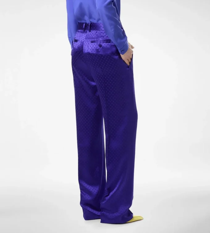 Pantaloni dritti a pieghe in jacquard a pois Pantaloni dritti a pieghe in jacquard a pois