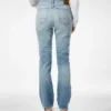 Pantaloni dritti in denim stone washed Pantaloni dritti in denim stone washed