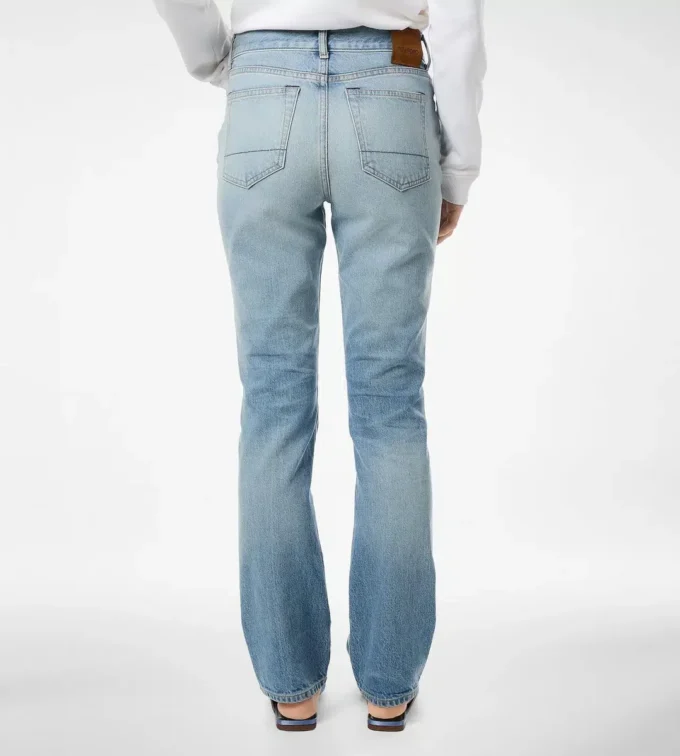 Pantaloni dritti in denim stone washed Pantaloni dritti in denim stone washed