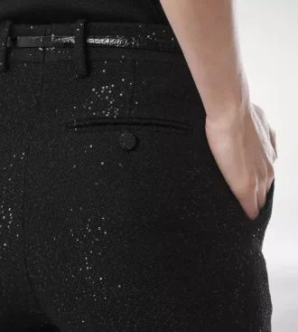 Pantaloni dritti sartoriali in crêpe misto lana con paillettes