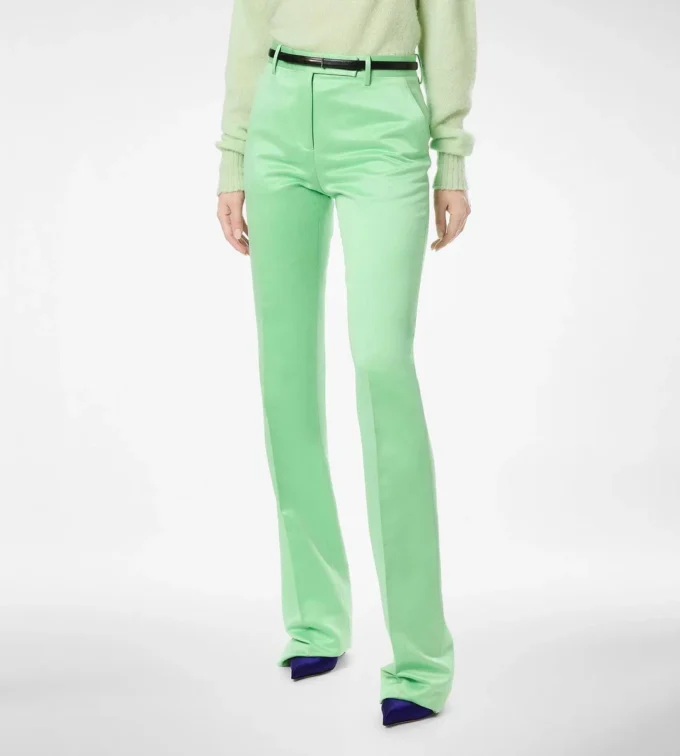 Pantaloni dritti sartoriali in misto cotone e seta lavata Pantaloni dritti sartoriali in misto cotone e seta lavata