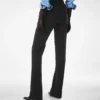Pantaloni dritti sartoriali in misto lana e seta Pantaloni dritti sartoriali in misto lana e seta