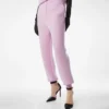 Pantaloni jogging scultorei in misto cashmere ultrafine Pantaloni jogging scultorei in misto cashmere ultrafine