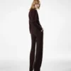 Pantaloni sartoriali a gamba larga con doppia piega Pantaloni sartoriali a gamba larga con doppia piega