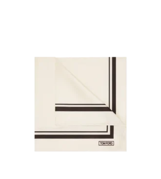 Pochette tono su tono