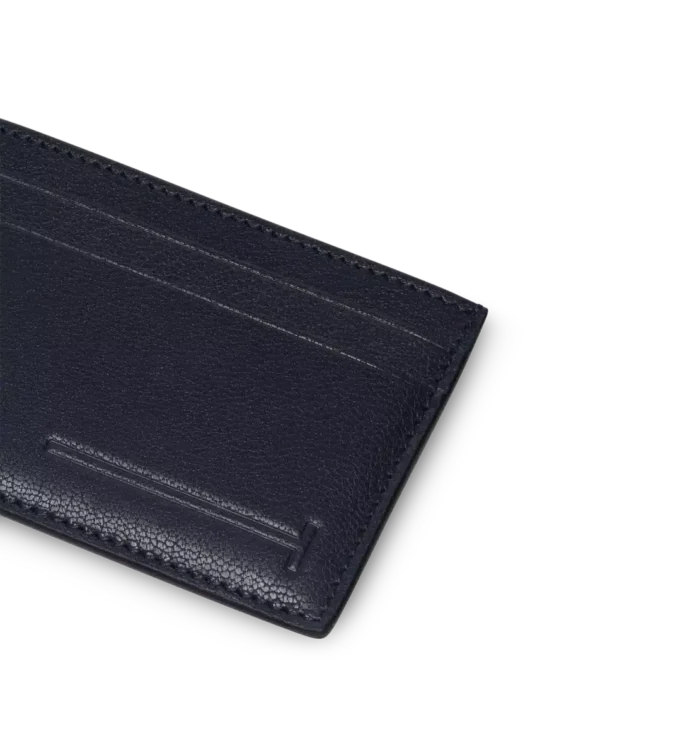 Portacarte classico allungato in morbida pelle martellata con linea a T