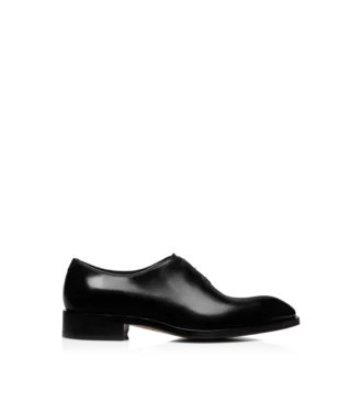 Scarpa stringata intera in pelle brunita
