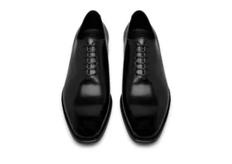 Scarpe stringate Claydon in pelle brunita