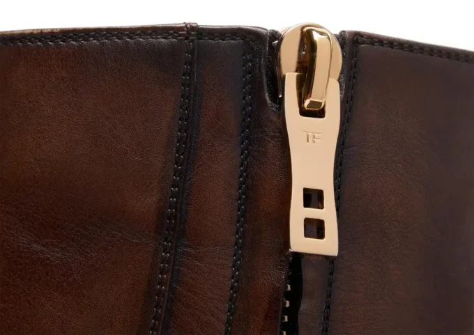 Stivali con zip Edgar in pelle brunita